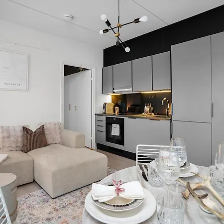 Arctic Pearl Studio Apartment